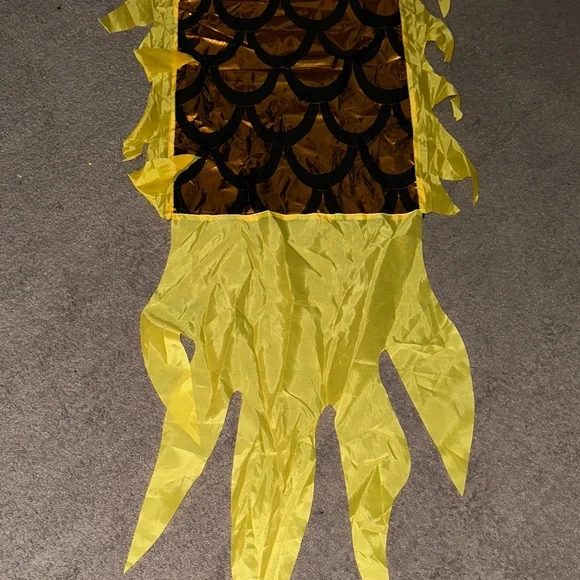 Colorful Yellow Dragon Head 🐲 Halloween Costume with Fringe - Picture 9 of 15
